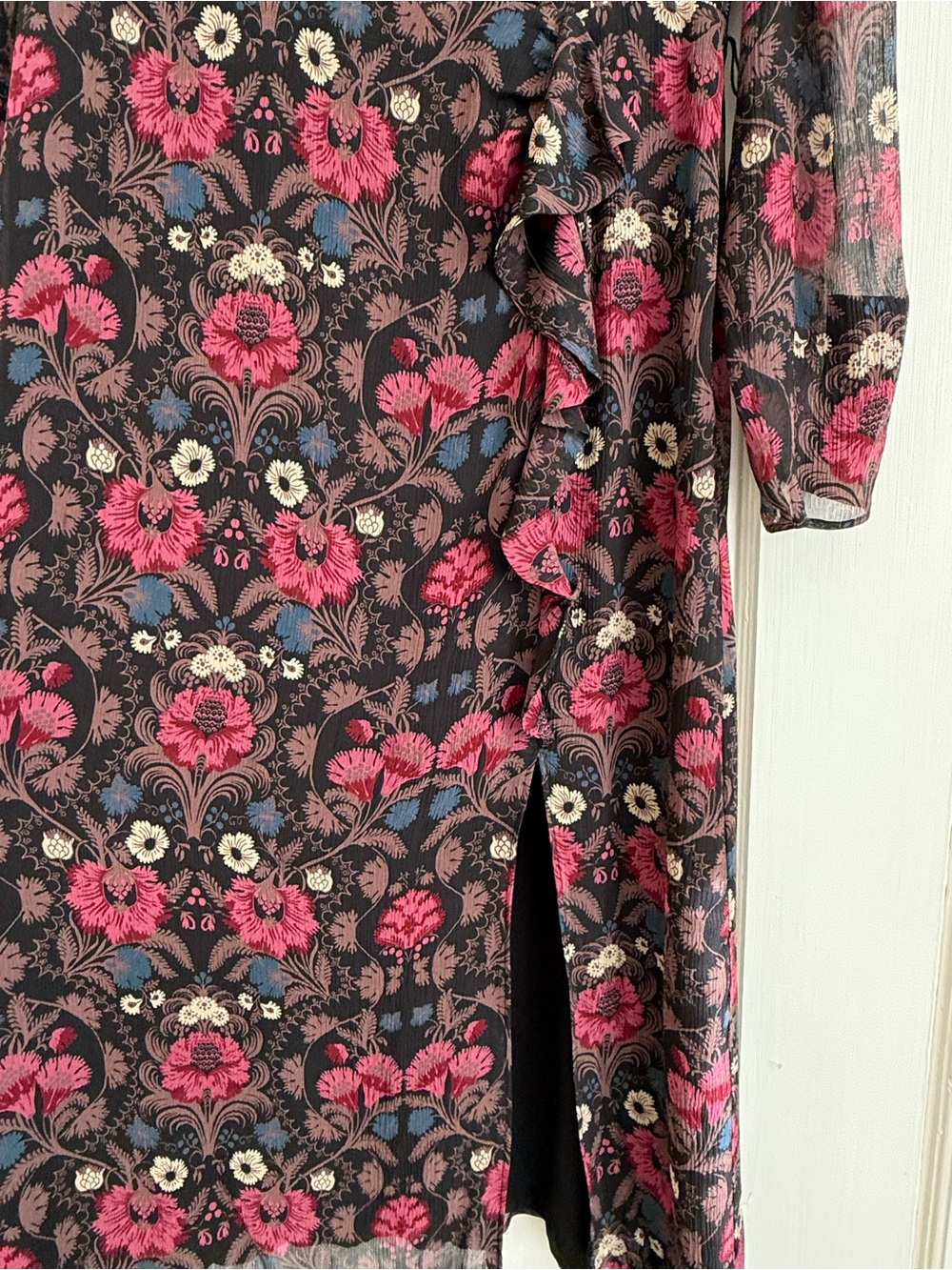 PAIGE Ledara Black Silk Dark Floral Long Sleeved Wrap Midi Dress - Picture 6 of 9